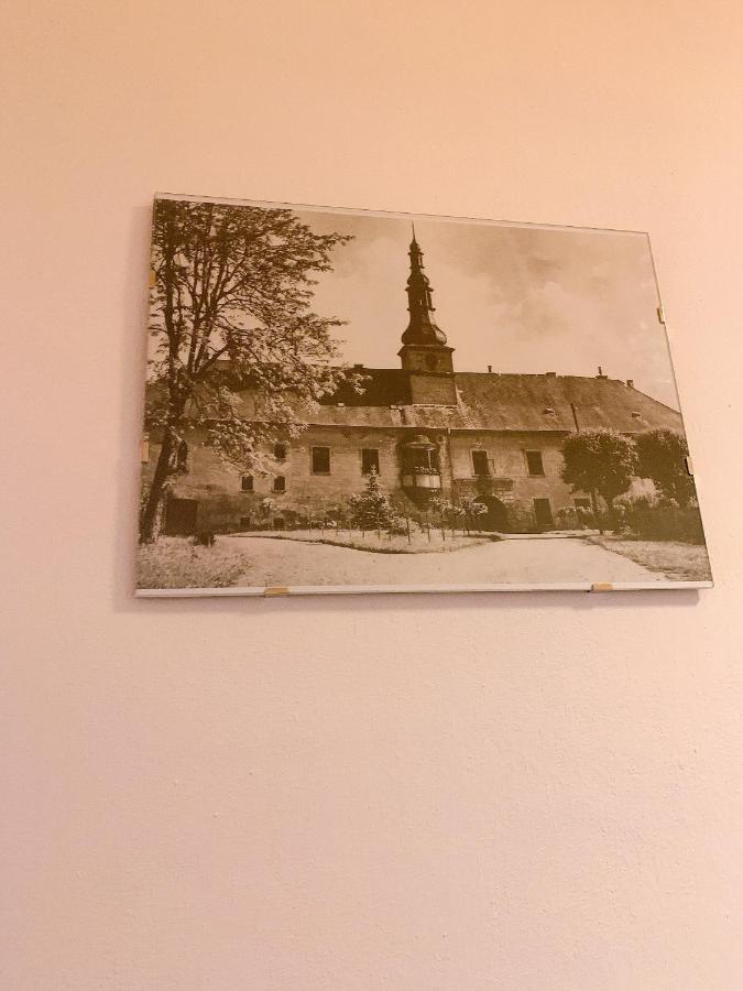 Zamek Ruda Nad Moravou Lägenhet Exteriör bild