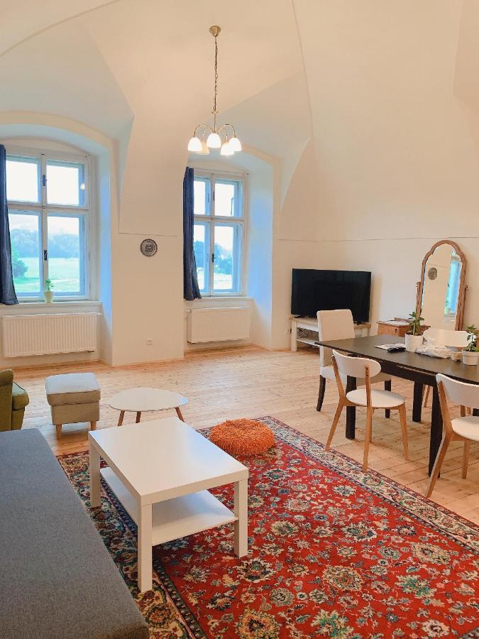 Zamek Ruda Nad Moravou Lägenhet Exteriör bild