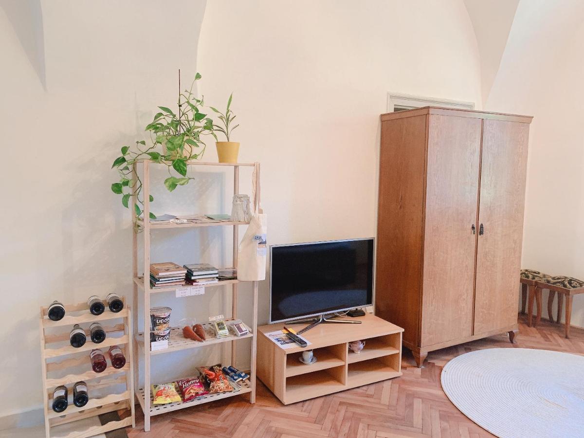 Zamek Ruda Nad Moravou Lägenhet Exteriör bild