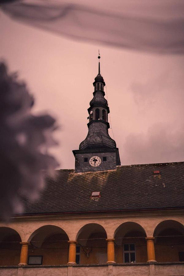Zamek Ruda Nad Moravou Lägenhet Exteriör bild