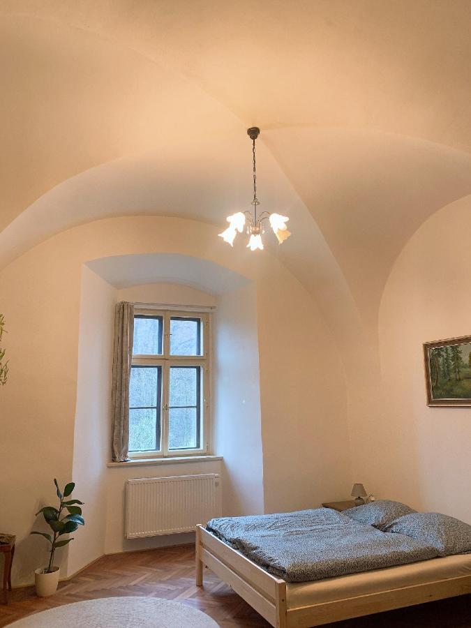 Zamek Ruda Nad Moravou Lägenhet Exteriör bild